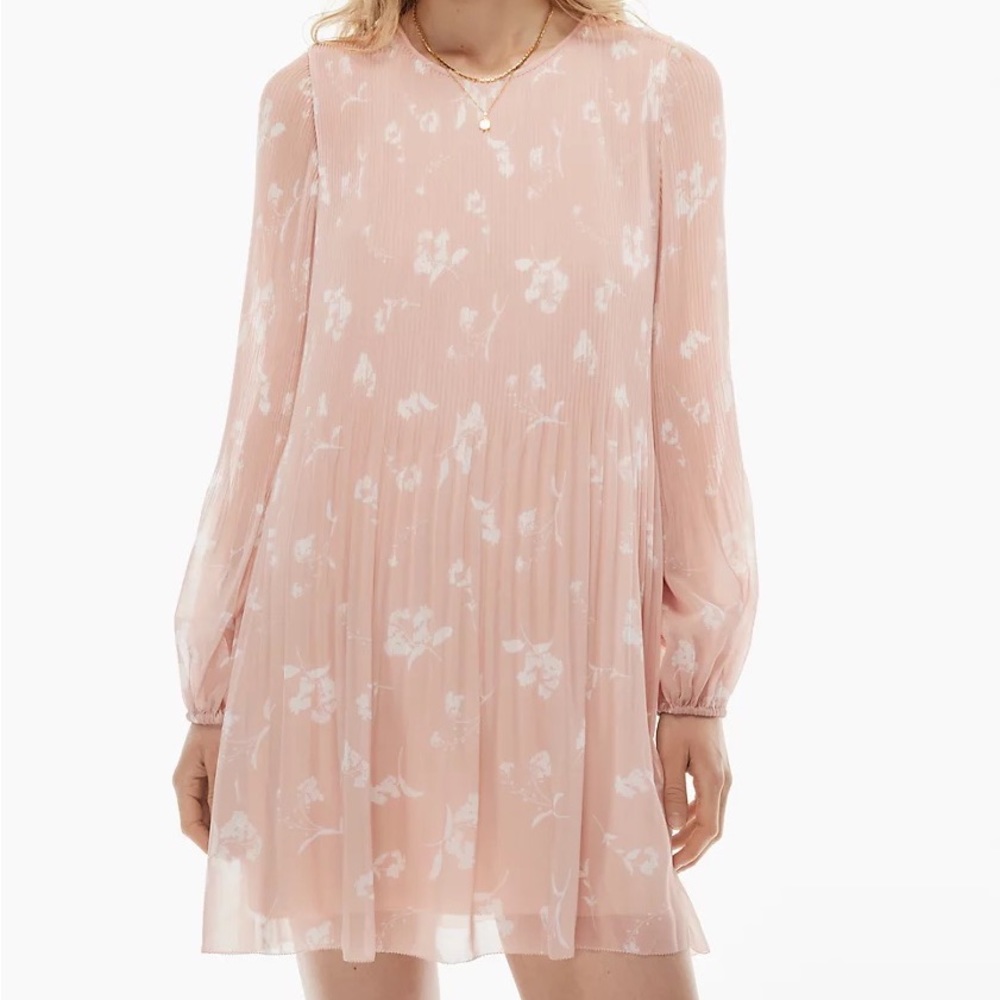 Wilfred Daydreamer Mini Dress in Coral Blush